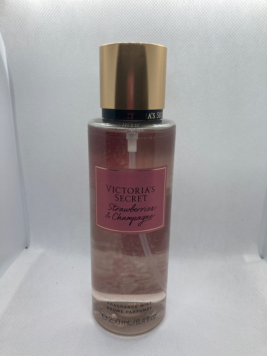 Victoria Strawberries champagne